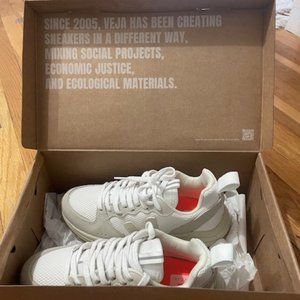 Veja Venturi White/Pierre/Natural